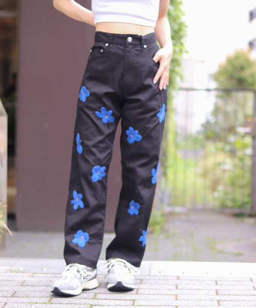 【NOMARHYTHM TEXTILE】Floral Hand Embroidery Pants