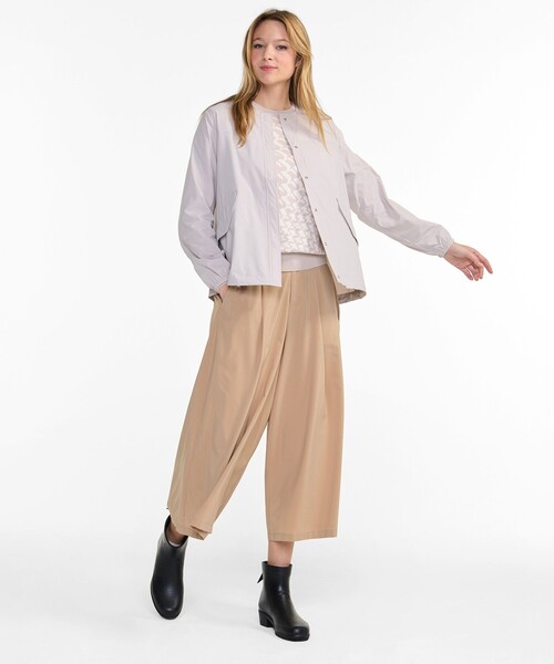 AIGLE（エーグル）の「撥水 UVカット ワンポイントロゴ刺繍 ノーカラージャケット（ノーカラージャケット・レディース・オフホワイト/ブラック/モスグリーン・36/34/40/38）」の15枚目の写真