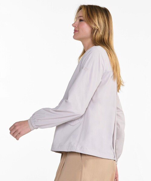 AIGLE（エーグル）の「撥水 UVカット ワンポイントロゴ刺繍 ノーカラージャケット（ノーカラージャケット・レディース・オフホワイト/ブラック/モスグリーン・36/34/40/38）」の16枚目の写真