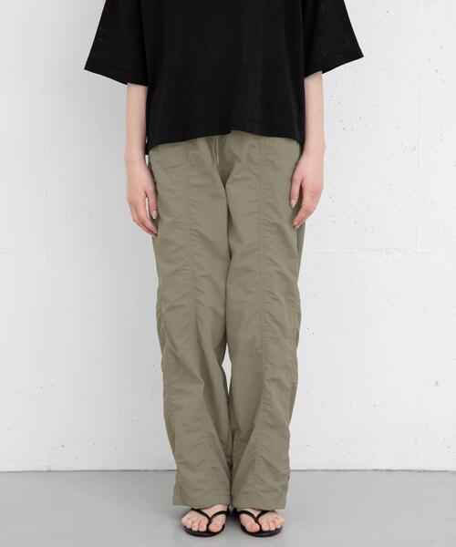 FORK&SPOON（フォークアンドスプーン）の「FORK&SPOON　センターシームドローストリングパンツ（その他パンツ・レディース・ベージュ系その他/ブラック・1/2）」の10枚目の写真