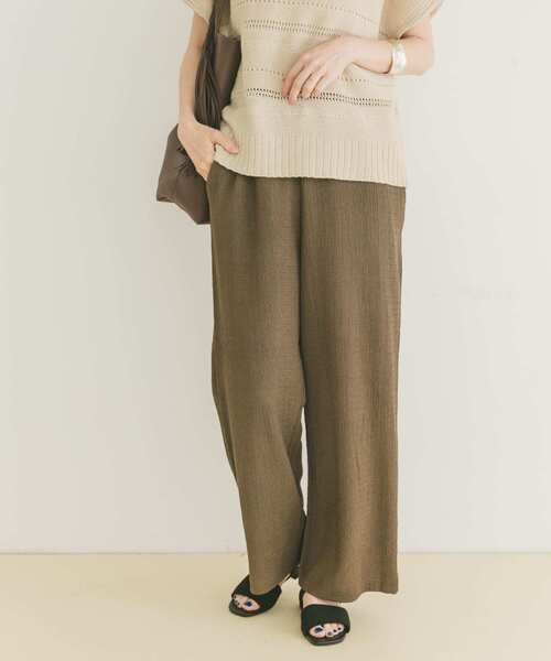 ITEMS URBANRESEARCH（アイテムズ アーバンリサーチ）の「カットヨウリュウイージーパンツ（その他パンツ・レディース・ブルー/モカ/ベージュ系その他/ブラック・FREE）」の2枚目の写真