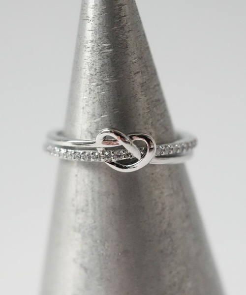 Port（ポート）の「【 Port / ポート 】 モチーフ パール ビジュー リング / ( フリーサイズ )（リング・レディース・シルバー/シルバー系その他/シルバー系その他2/シルバー系その他3/シルバー系その他4/シルバー系その他5/シルバー系その他6/ゴールド・FREE）」の6枚目の写真