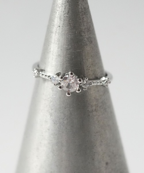 Port（ポート）の「【 Port / ポート 】 モチーフ パール ビジュー リング / ( フリーサイズ )（リング・レディース・シルバー/シルバー系その他/シルバー系その他2/シルバー系その他3/シルバー系その他4/シルバー系その他5/シルバー系その他6/ゴールド・FREE）」の7枚目の写真