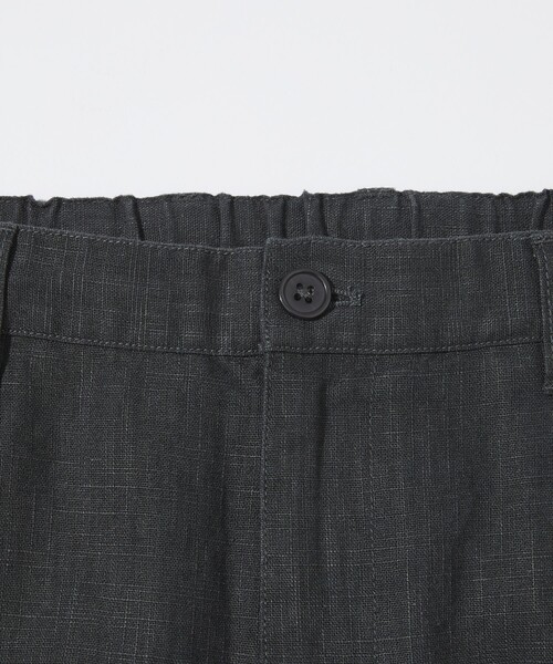 FREAK'S STORE（フリークスストア）の「LINEN COTTON EASY SLACKS/リネン コットン イージースラックスパンツ【セットアップ対応】（スラックス・メンズ・ブラック/オフホワイト/チャコールグレー/ベージュ・MEDIUM/LARGE）」の6枚目の写真