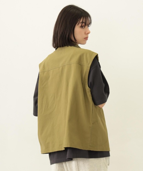 MILKFED.(ミルクフェド)の「DEFORMED COLLAR DUCK VEST(ベスト・レディース・ブラック/オリーブ/ライトピンク・ONE SIZE)」の21枚目の写真
