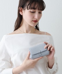 IACUCCI（イアクッチ）の「アバ ウォレット CERVO（財布）」