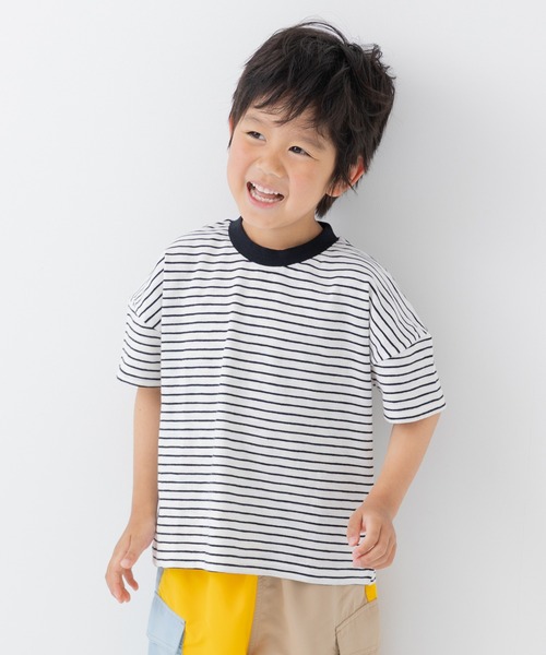 chil2（チルツー）の「綿100％ スラブ天竺ボーダー 半袖Tシャツ（Tシャツ/カットソー・キッズ・ホワイト/ピンク/モカ/ネイビー/イエロー/ブラック・80ｃｍ/90cm/100cm/110cm/120cm/130cm/140cm/150cm/160cm）」の2枚目の写真