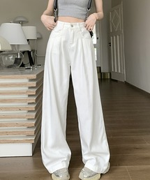 ホワイトワパンツ_リラックスシルエット