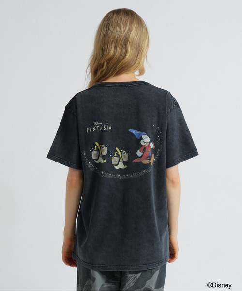 Disney（ディズニー）の「《Disney Collection》FANTASIA / MICKEY MOUSE / BROOM T-SHIRT / AVIREXWOMAN（Tシャツ/カットソー・レディース・チャコール/オフホワイト・FREE）」の20枚目の写真