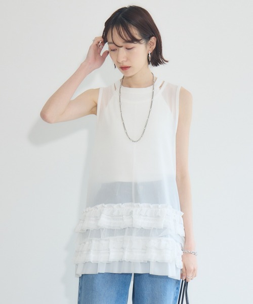TRANOI . フリルヘムメッシュタンクトップ（タンクトップ