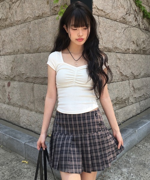 anyonemore（エニワンモア）の「[MADE] ハートネックキャップスリーブシャーリング半袖Tシャツ（Tシャツ/カットソー・レディース・ストライプ/チャコール/アイボリー/ブラック・FREE）」の3枚目の写真