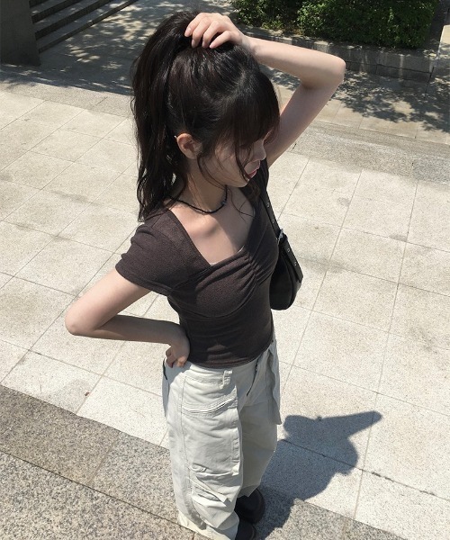 anyonemore（エニワンモア）の「[MADE] ハートネックキャップスリーブシャーリング半袖Tシャツ（Tシャツ/カットソー・レディース・ストライプ/チャコール/アイボリー/ブラック・FREE）」の9枚目の写真