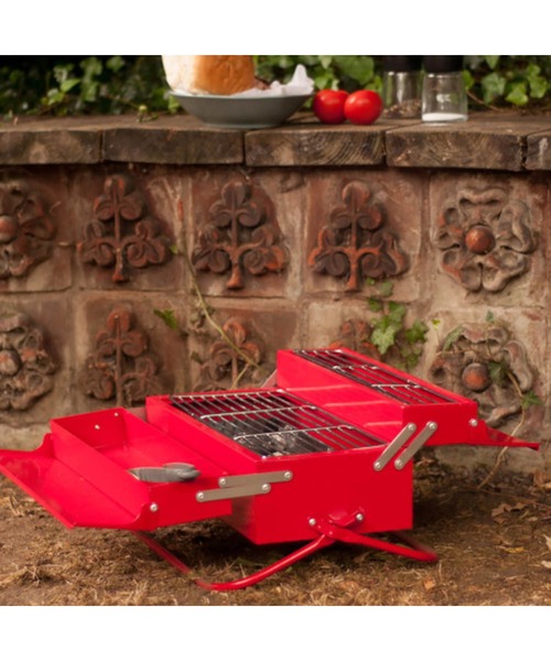 entre square（アントレスクエアー）の「SUCK UK/BBQツールボックス レッド バーベキューコンロ（アウトドアグッズ・レディース・レッド・ONE SIZE）」の3枚目の写真