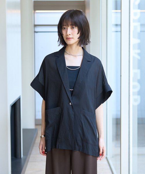 Rouge vif Anna（ルージュヴィフアンナ）の「強撚半袖シアーフォルムハーフスリーブジャケット（テーラードジャケット・レディース・ブラック/ブラウン・フリー）」の12枚目の写真