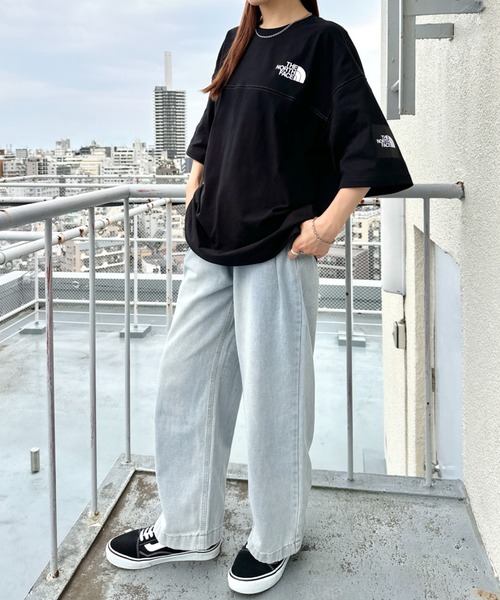 THE NORTH FACE(ザノースフェイス)の「国内未発売 THE NORTH FACE(ザ・ノースフェイス)/ワンポイントロゴ ステッチ 切り替え 半袖 Tシャツ/STITCH DYEING S/S R/TEE(Tシャツ/カットソー・レディース・ブラック/ホワイト/チャコールグレー/ベージュ・M/L/XL/XXL)」の17枚目の写真