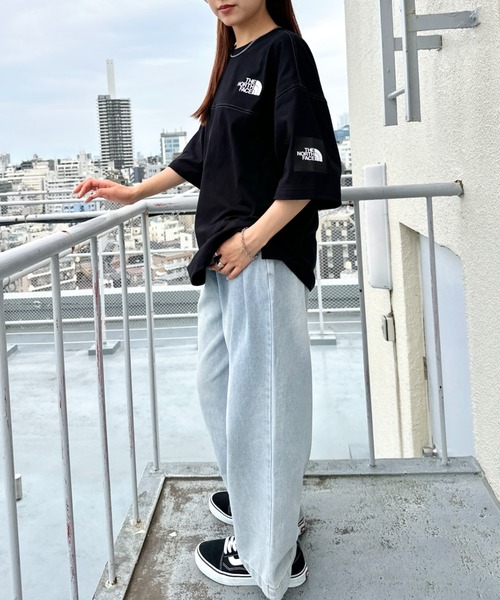 THE NORTH FACE(ザノースフェイス)の「国内未発売 THE NORTH FACE(ザ・ノースフェイス)/ワンポイントロゴ ステッチ 切り替え 半袖 Tシャツ/STITCH DYEING S/S R/TEE(Tシャツ/カットソー・レディース・ブラック/ホワイト/チャコールグレー/ベージュ・M/L/XL/XXL)」の18枚目の写真