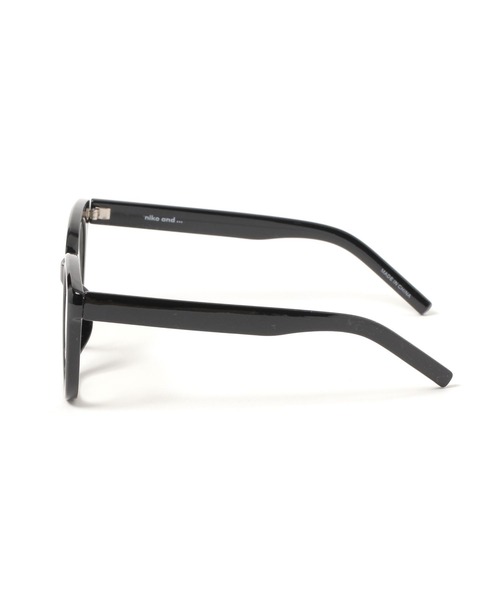 niko and...（ニコアンド）の「オリジナル太縁伊達メガネ（メガネ・レディース・ベージュ/ブラック・FREE）」の7枚目の写真