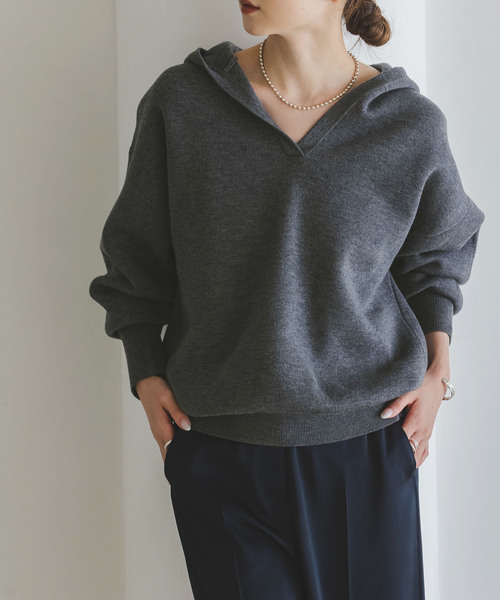 Noble（ノーブル）の「《追加》接結タック編みフードプルオーバー（ニット/セーター・レディース・ライトグレー/ブラウン/ベージュ系その他/ブラック・FREE）」の16枚目の写真