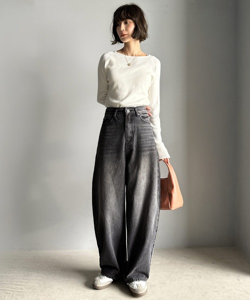 classicalelf（クラシカルエルフ）の「こなれ感抜群の1本。ゆったりシルエットカーブデニムエッグパンツ（デニムパンツ・レディース・ワンウォッシュ/ブルー/ブラウン/ブラック・X-LARGE/SMALL/MEDIUM/LARGE）」の7枚目の写真