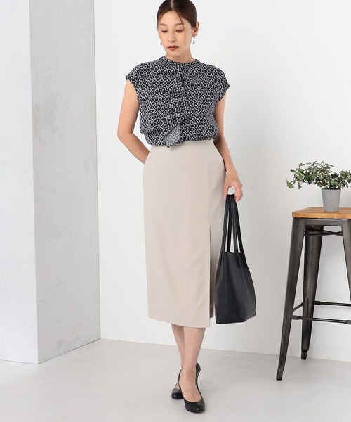 GALLORIA(ギャローリア)の「接触冷感 アシメラッフルブラウス(シャツ/ブラウス・レディース・ネイビー/ホワイト/ライトグレー・S/M/L/LL)」の15枚目の写真