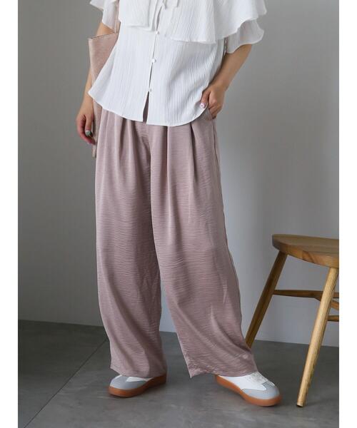 ehka sopo(エヘカソポ)の「サテンイージーパンツ(その他パンツ・レディース・キナリ/モカ/ブルー・F)」の2枚目の写真