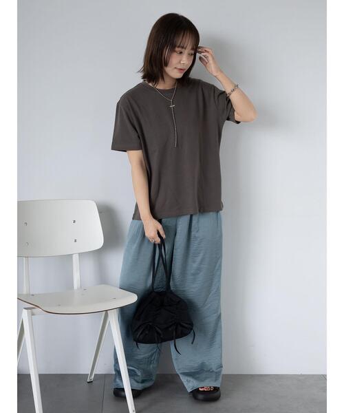 ehka sopo(エヘカソポ)の「サテンイージーパンツ(その他パンツ・レディース・キナリ/モカ/ブルー・F)」の15枚目の写真