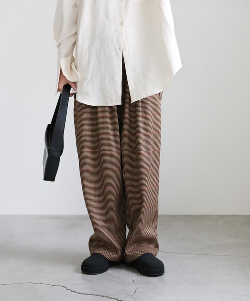 select MOCA(セレクトモカ)の「チェック柄タックパンツ(スラックス・レディース・ブラウン/チャコールグレー・MEDIUM/LARGE)」の20枚目の写真