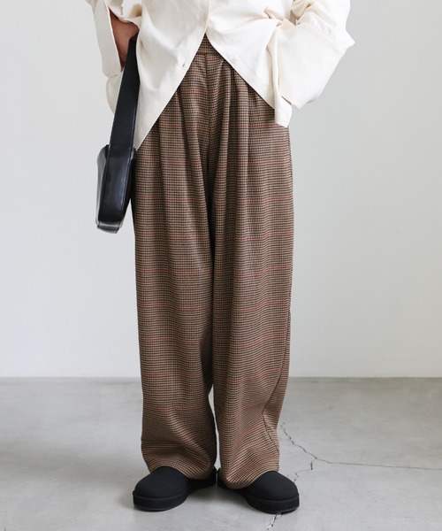 select MOCA(セレクトモカ)の「チェック柄タックパンツ(スラックス・レディース・ブラウン/チャコールグレー・MEDIUM/LARGE)」の15枚目の写真