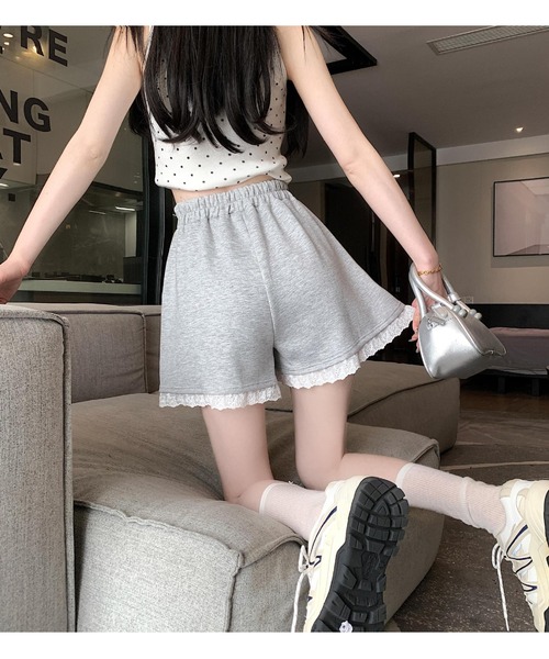 Ritzy(リッツィー)の「レース加工 ショートパンツ(その他パンツ・レディース・グレー/ブラック・M/L)」の7枚目の写真
