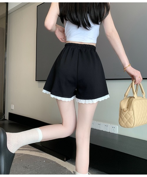 Ritzy(リッツィー)の「レース加工 ショートパンツ(その他パンツ・レディース・グレー/ブラック・M/L)」の6枚目の写真