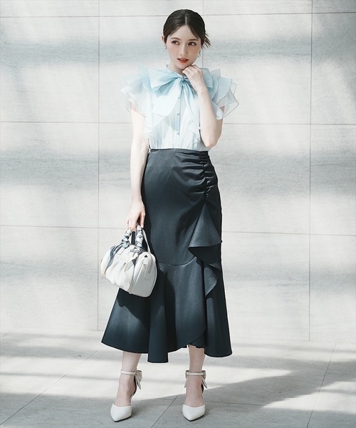 SWINGLE（スウィングル）の「シャーリングフリルマーメイドスカート（スカート・レディース・ネイビー/ベージュ/ミント・SMALL/MEDIUM）」の13枚目の写真