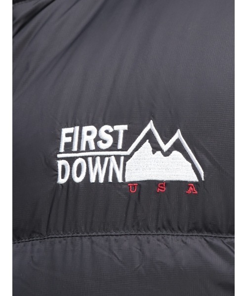 FIRST DOWN(ファーストダウン)の「パッカブル フルジップ ダウンベスト FDUSA LIGHT BUBBLE DOWN VEST F942012(ダウンベスト・メンズ・パープル/ブラック・LL/L/M)」の6枚目の写真