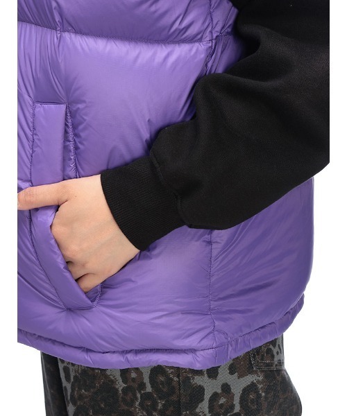 FIRST DOWN(ファーストダウン)の「パッカブル フルジップ ダウンベスト FDUSA LIGHT BUBBLE DOWN VEST F942012(ダウンベスト・メンズ・パープル/ブラック・LL/L/M)」の11枚目の写真