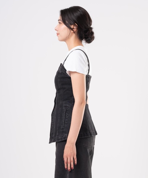 Levi's（リーバイス）の「Levi's/リーバイス テーラード ビスチェ（ベスト・レディース・ブラック・XS/M/S）」の2枚目の写真