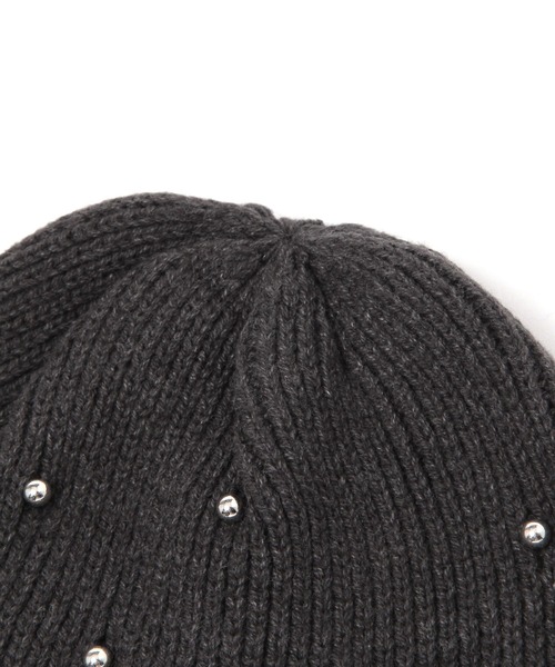 LAKOLE(ラコレ)の「ボールスタッズニットワッチ / 571142(ニットキャップ/ビーニー・レディース・チャコール/アイボリー/グレー・FREE)」の7枚目の写真
