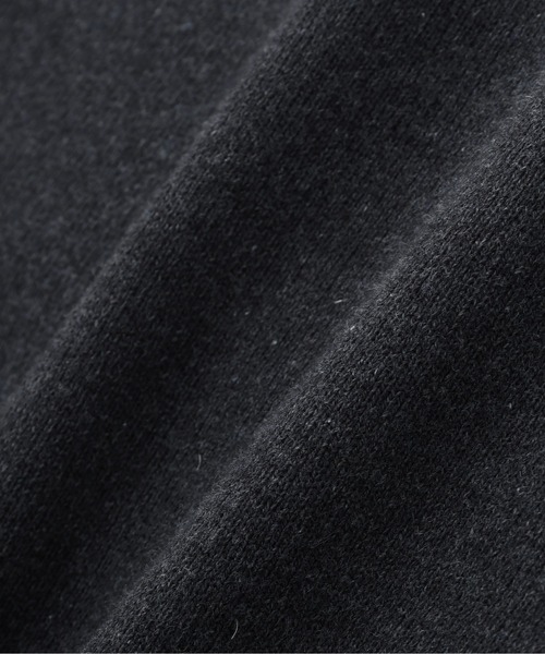 MHL.（エムエイチエル）の「RECYCLED DENIM LOOPBACK JERSEY（Tシャツ/カットソー・メンズ・ブラック・MEDIUM/LARGE）」の8枚目の写真