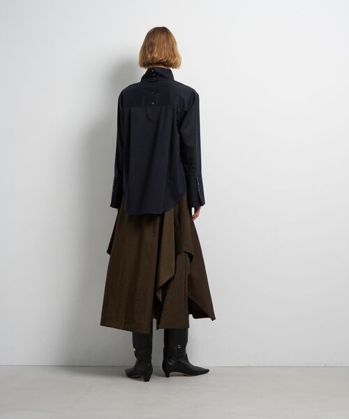 LANVIN en Bleu（ランバンオンブルー）の「スタンドカラープルオーバーブラウス（シャツ/ブラウス・レディース・ネイビー/ブルー/オフホワイト・38）」の15枚目の写真