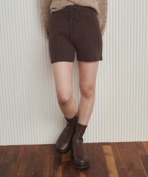 REMOON（リムーン）の「ケーブル柄ニットショートパンツ（その他パンツ・レディース・オフホワイト/ブラック/ブラウン・FREE）」の15枚目の写真