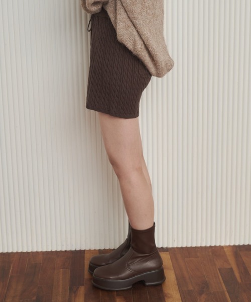 REMOON（リムーン）の「ケーブル柄ニットショートパンツ（その他パンツ・レディース・オフホワイト/ブラック/ブラウン・FREE）」の14枚目の写真