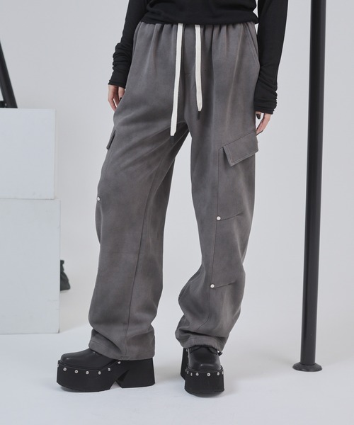 ENVYM（アンビー）の「リベットウォッシュスウェットパンツ（スウェットパンツ・レディース・グレー/ブラック・FREE）」の6枚目の写真
