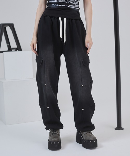 ENVYM（アンビー）の「リベットウォッシュスウェットパンツ（スウェットパンツ・レディース・グレー/ブラック・FREE）」の13枚目の写真