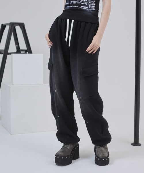 ENVYM（アンビー）の「リベットウォッシュスウェットパンツ（スウェットパンツ・レディース・グレー/ブラック・FREE）」の14枚目の写真