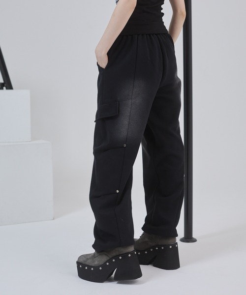 ENVYM（アンビー）の「リベットウォッシュスウェットパンツ（スウェットパンツ・レディース・グレー/ブラック・FREE）」の15枚目の写真