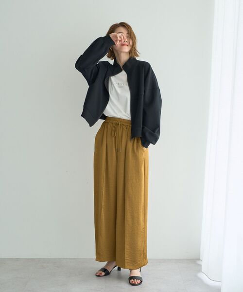 YECCA VECCA（イェッカヴェッカ）の「ラウンドヘム長袖ロゴTee（Tシャツ/カットソー・レディース・オフホワイト/シルバー・FREE）」の8枚目の写真