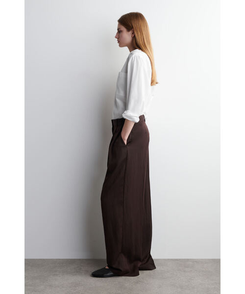 リラックス フルイドワイドレッグパンツ（スラックス）｜COS（コス）の