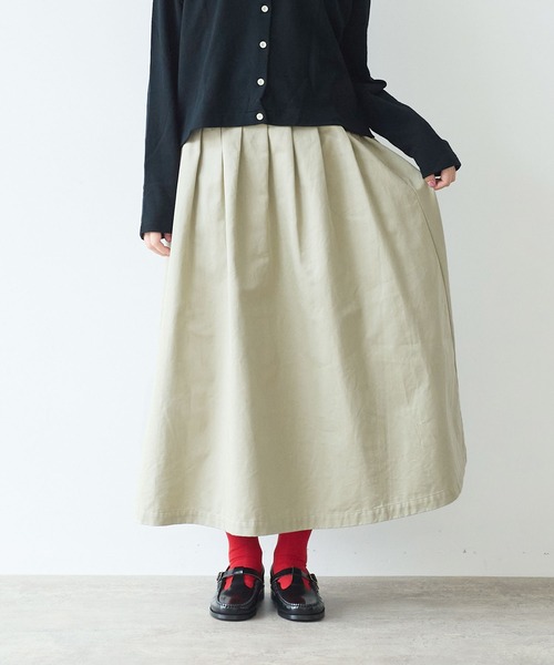 bulle de savon（ビュルデサボン）の「《early spring》チノクロス tuck スカート（スカート・レディース・ベージュ/オフホワイト・FREE）」の2枚目の写真
