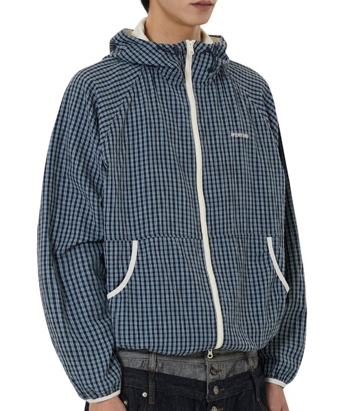 OY(オーワイ)の「『OY/オーワイ』CHECK HOODED WINDBREAKER/チェックフードウィンドブレーカー(その他アウター・レディース・ブラック/ネイビー・L)」の10枚目の写真