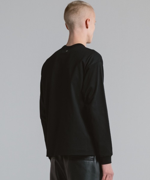 CINOH(チノ)の「COTTON JERSEY LONG SLEEVE T-SHIRT(Tシャツ/カットソー・メンズ・ホワイト/ブラック・46/48)」の13枚目の写真