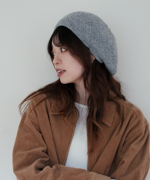 Ruben(ルーベン)の「CROSS KNIT BERET/クロスニット ベレー帽(ハンチング/ベレー帽・レディース・グレー/ブラック/ベージュ/ピンク・FREE)」の3枚目の写真