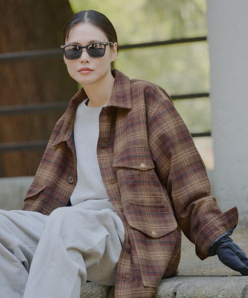 Kastane（カスタネ）の「【UNISEX/2サイズ展開】クルーザージャケット（その他アウター・レディース・ブラウン/ブラック・1/2）」の21枚目の写真